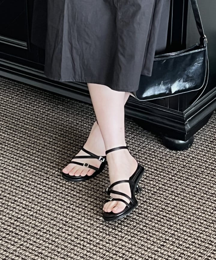 Ssangpa - Korean Women Fashion - #momslook - mr 9761 Slipper & Sandals - 3