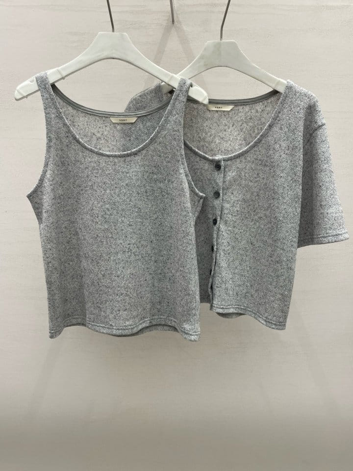 Very - Korean Women Fashion - #pursuepretty - Wood Sleeveless Tee - 5