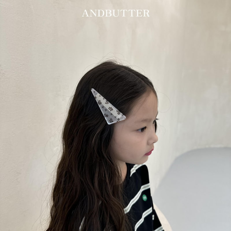 Andbutter - Korean Children Fashion - #kidsshorts - Flower Board Hairpin