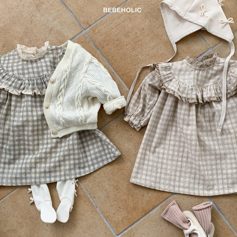 Bebe Holic - Korean Baby Fashion - #babyoutfit - Round Shirring One-piece - 2