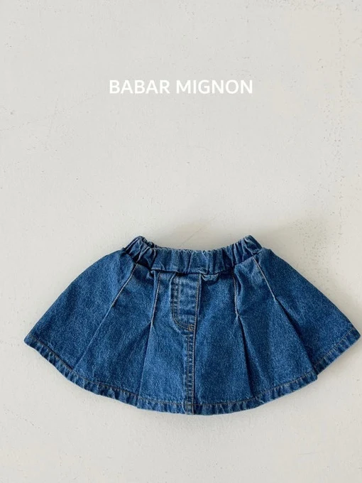 Pleat Denim Skirt