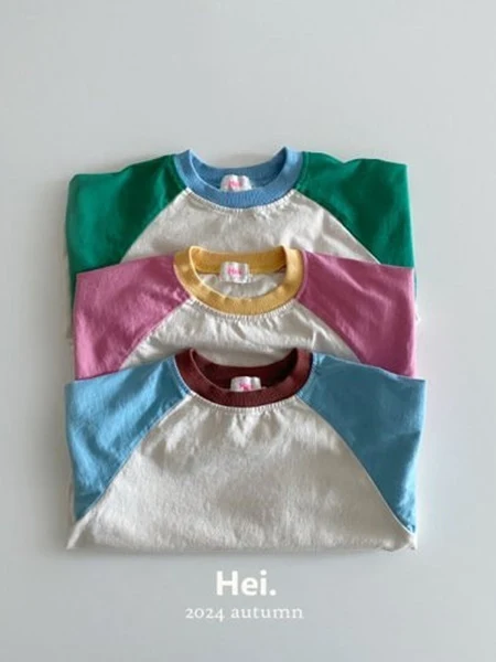 Raglan Tee