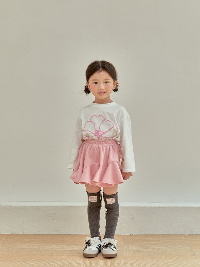 A-Market - Korean Children Fashion - #minifashionista - Flower A Long Tee - 4