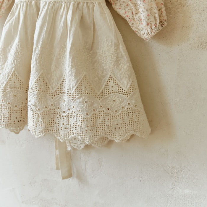 Aladin - Korean Baby Fashion - #babyoninstagram - Lace Apron - 4