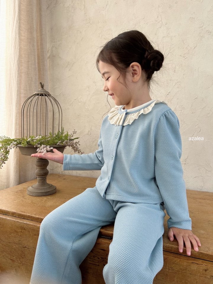 Azalea - Korean Children Fashion - #minifashionista - Embo Cardigan Set-up - 7