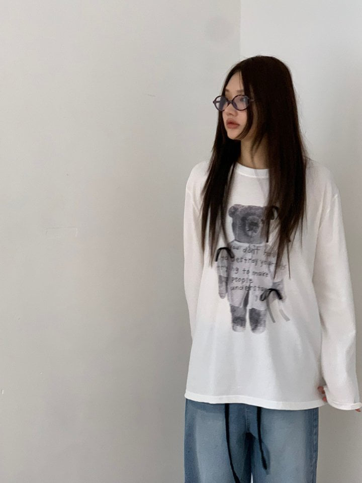 Bricklane - Korean Women Fashion - #momslook - Bear Ribbon Tee - 8