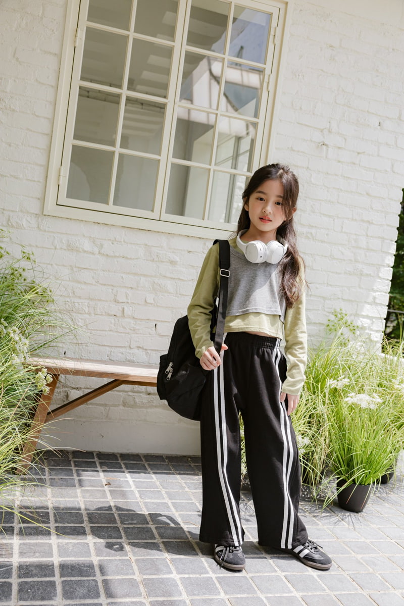 Dore Dore - Korean Children Fashion - #designkidswear - Diagonal Tape Wide Pants - 10