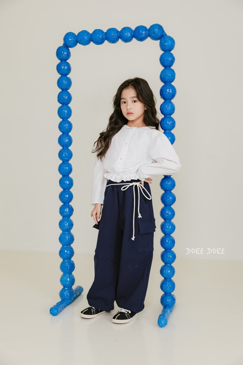 Dore Dore - Korean Children Fashion - #littlefashionista - Frill Crop Blouse - 4