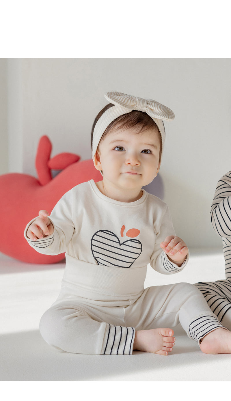 Kids Clara - Korean Baby Fashion - #smilingbaby - Molang Comfy Belly Baby Loungewear