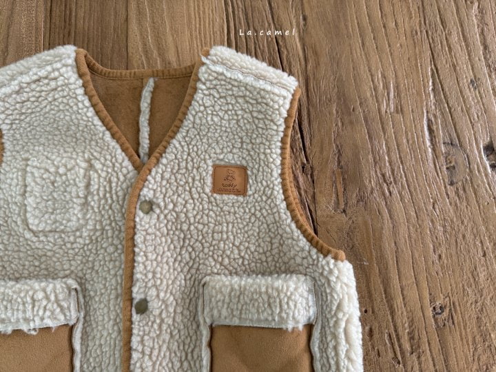 La Camel - Korean Children Fashion - #designkidswear - Teddy Reversible Mustang Vest