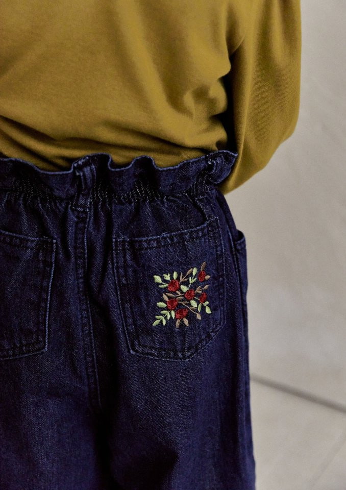 Lolobole - Korean Children Fashion - #kidsshorts - Flower Embroidery Jeans - 2