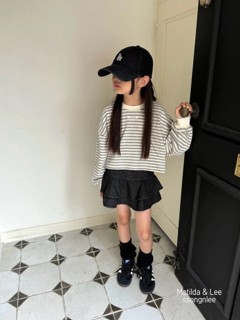 Matilda & Lee - Korean Children Fashion - #kidsshorts - Stripe Label Crop Tee - 6