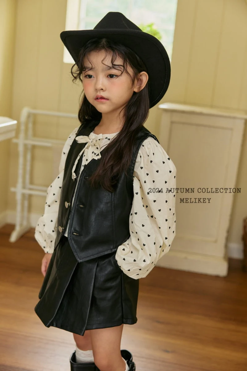 Melikey - Korean Children Fashion - #prettylittlegirls - Leather Pleats Skirt Pants - 11