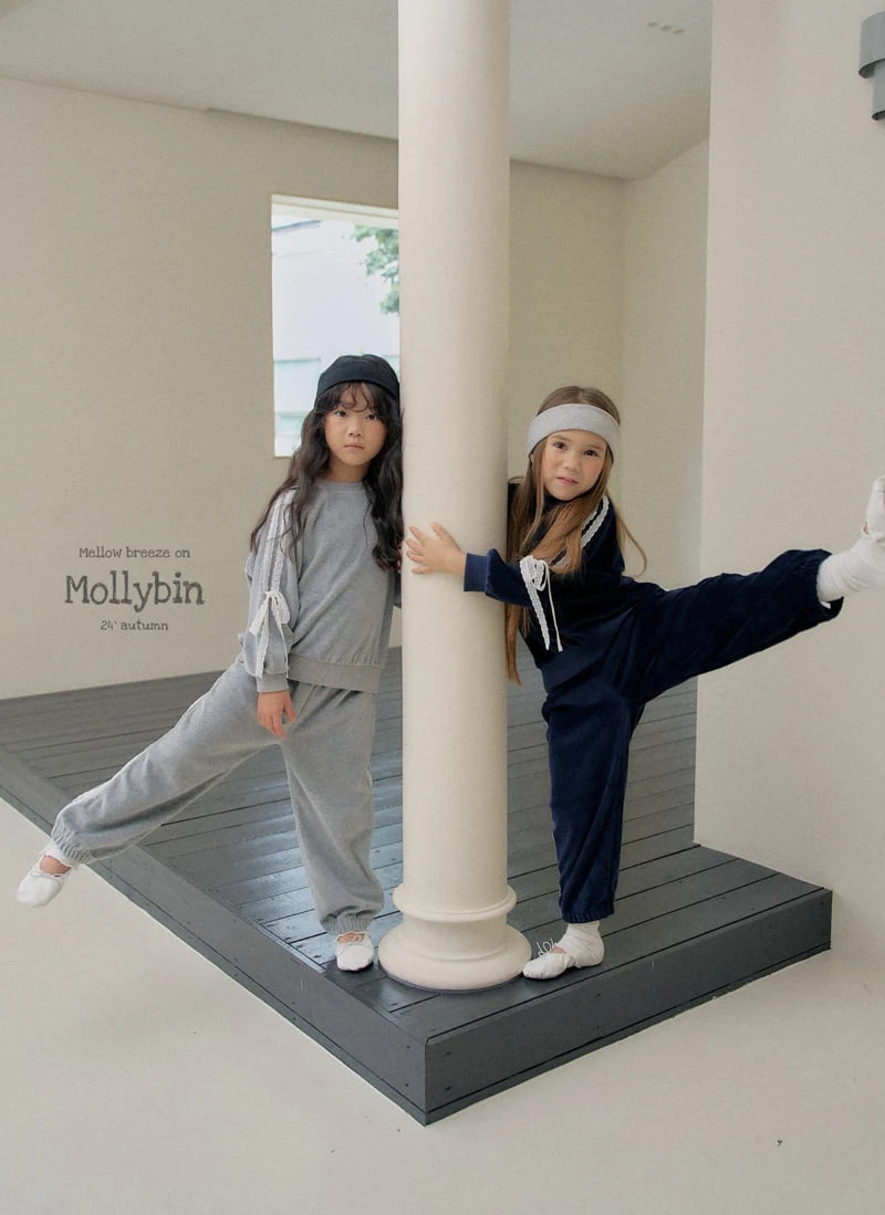 Mollybin - Korean Children Fashion - #toddlerclothing - Velvet Ribbon Sweatshirts with Mom - 10