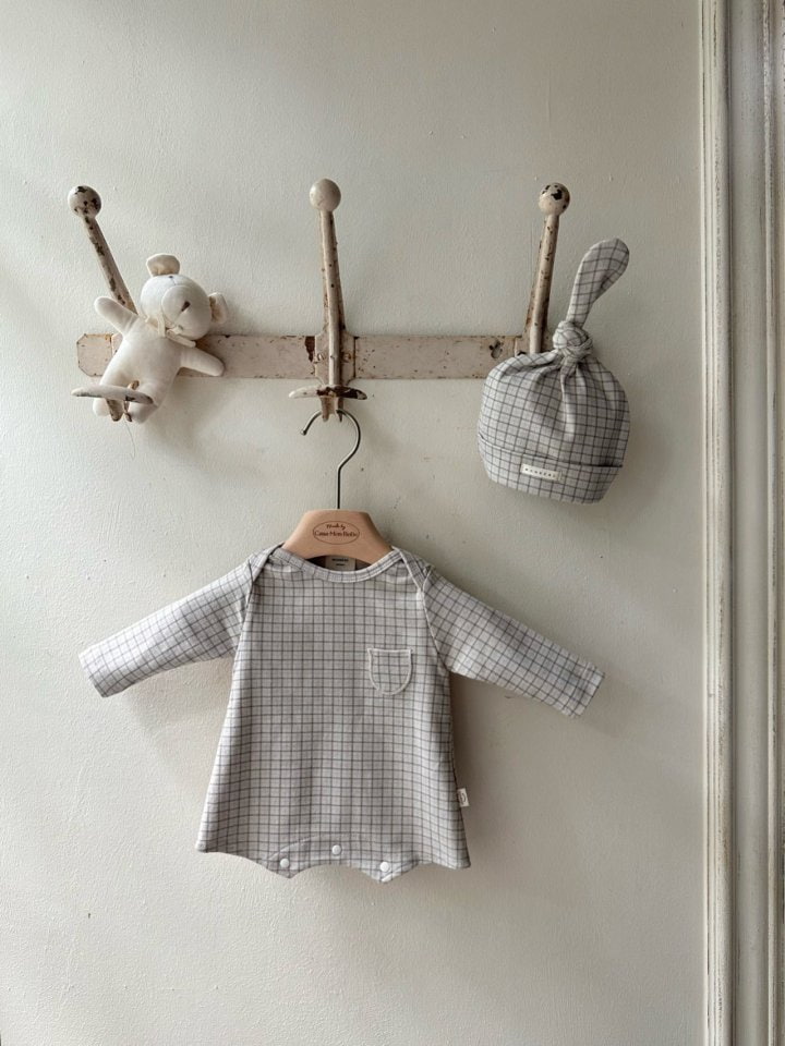 Monbebe - Korean Baby Fashion - #babylifestyle - Mon Check Bodysuit with Bonnet - 3