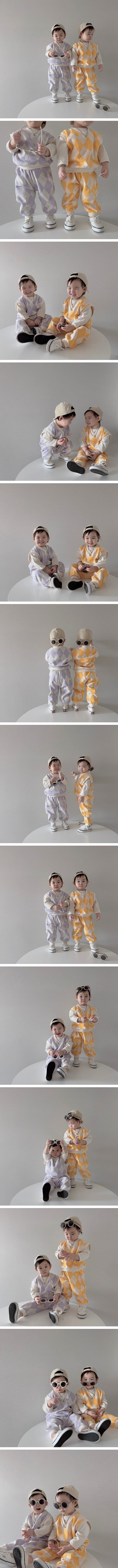 Moran - Korean Children Fashion - #magicofchildhood - Dia Top Bottom Set