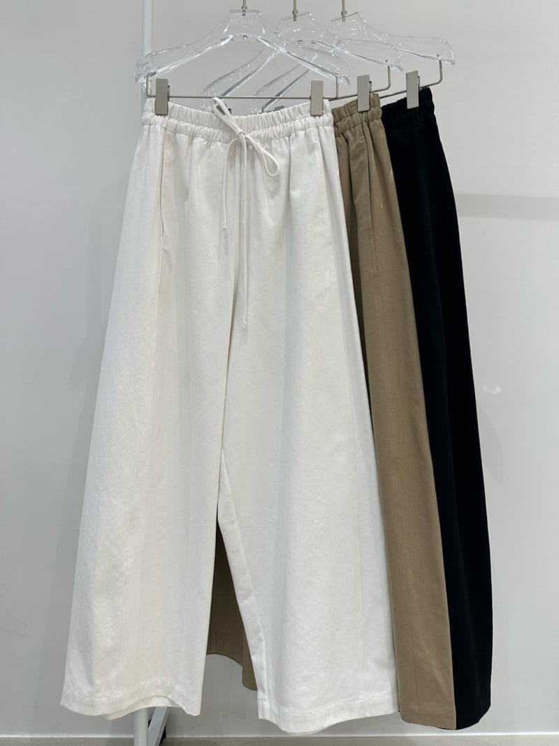 Neroli36 - Korean Women Fashion - #momslook - Slit Band Pants