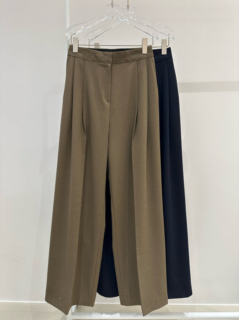 Neroli36 - Korean Women Fashion - #momslook - Lia Pleated Pants