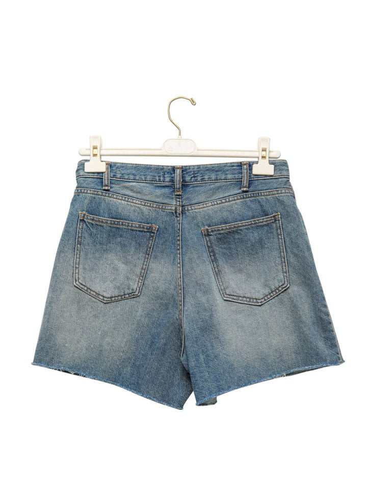 Paper Moon - Korean Women Fashion - #momslook - Raw Cut Washed Denim Shorts - 9