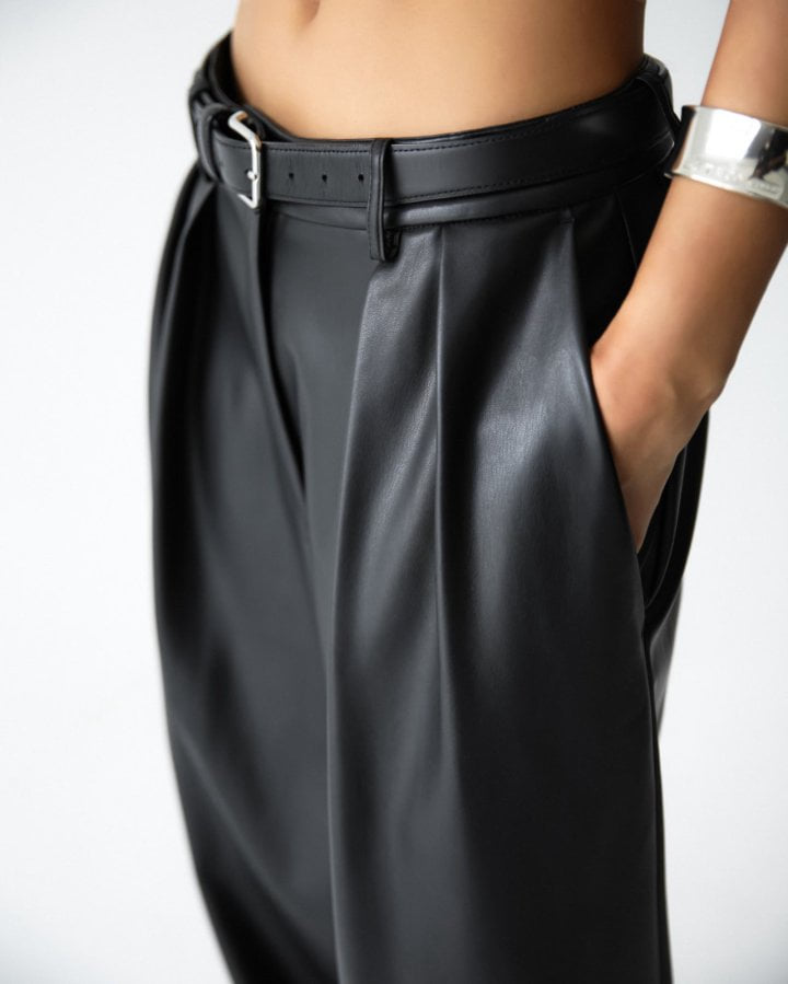 Paper Moon - Korean Women Fashion - #momslook - Leather Low Waist Trouser - 3