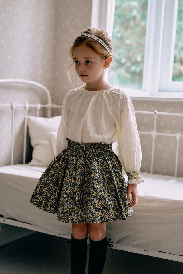 Perrobebe - Korean Children Fashion - #minifashionista - Elisa Smocked Blouse - 12