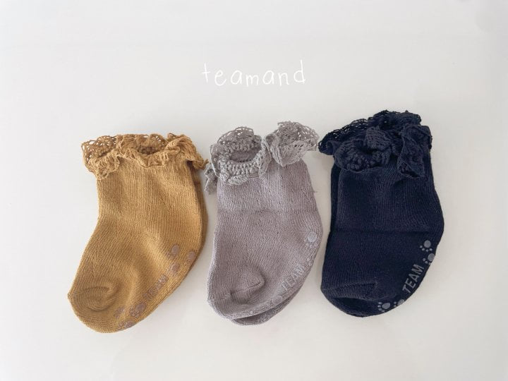 Teamand - Korean Children Fashion - #discoveringself - Eyelet Lace Socks (set of 3)