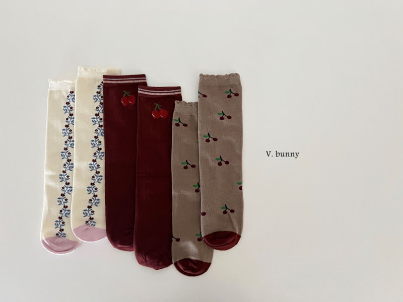 V Bunny - Korean Children Fashion - #childofig - Red Berry Socks - 2