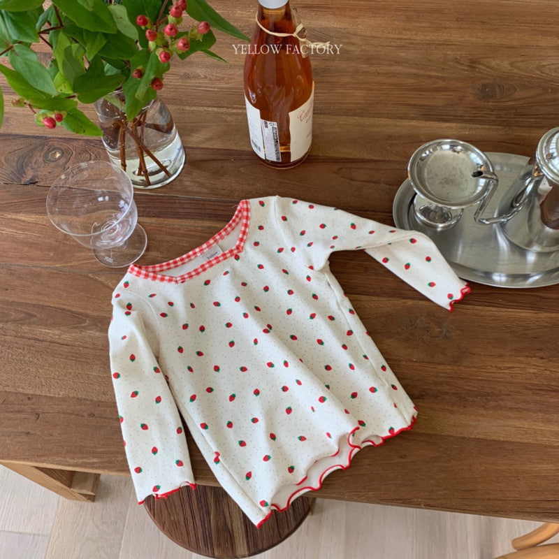 Yellow Factory - Korean Children Fashion - #kidsshorts - Strawberry Check Tee