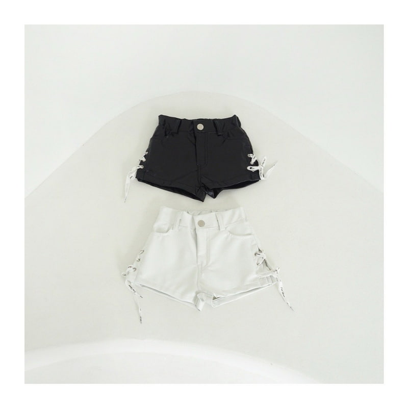 Zan Clover - Korean Children Fashion - #Kfashion4kids - Eyelet Leather Short Pants - 11