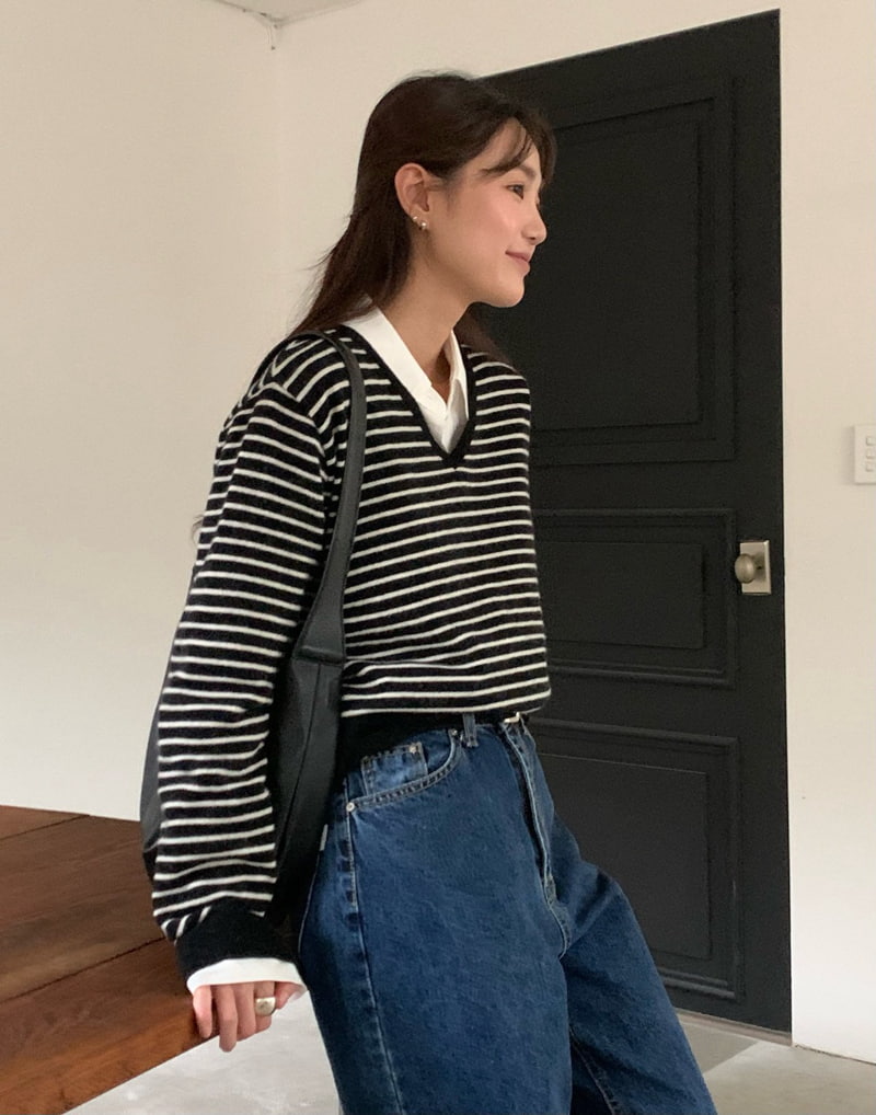 Amygrace - Korean Women Fashion - #pursuepretty - Marco Stripe V Knit Pullover - 10