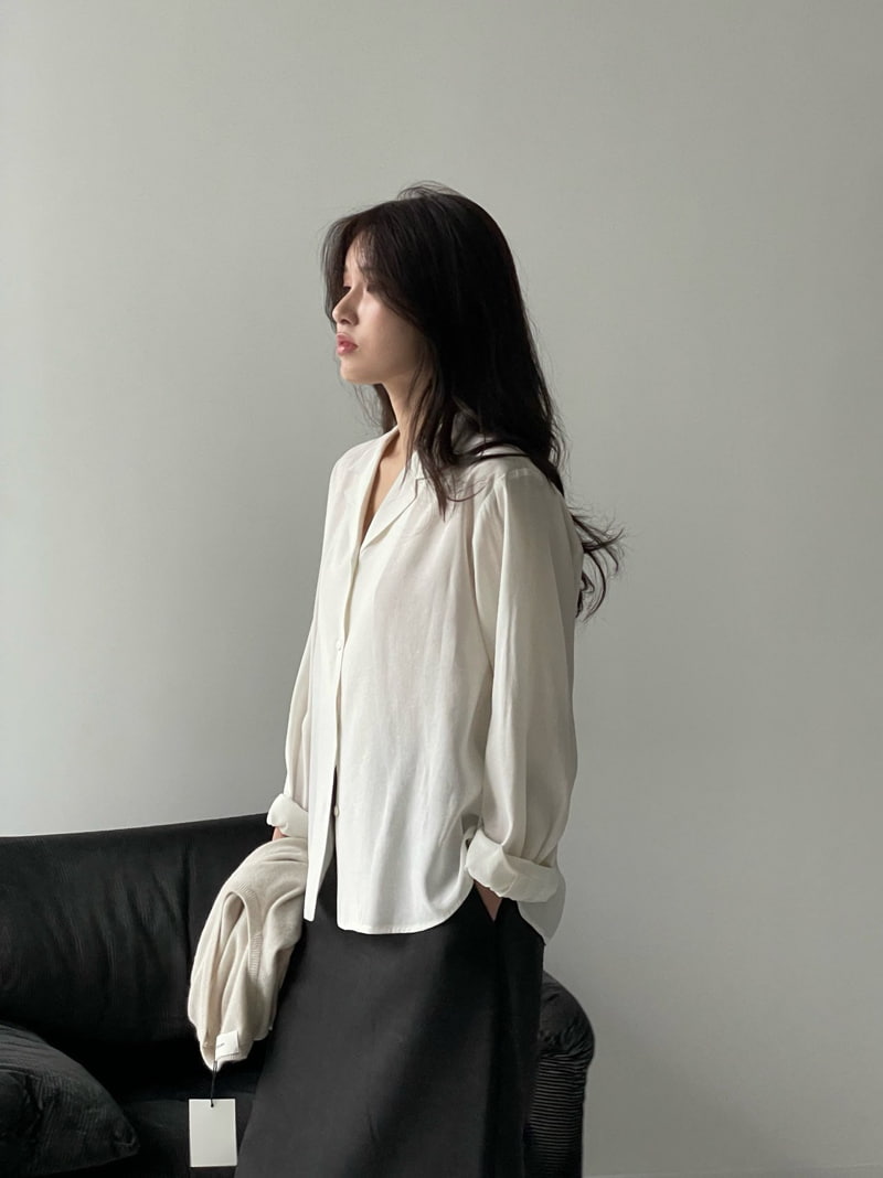 Amygrace - Korean Women Fashion - #womensfashion - Anne Collar Blouse