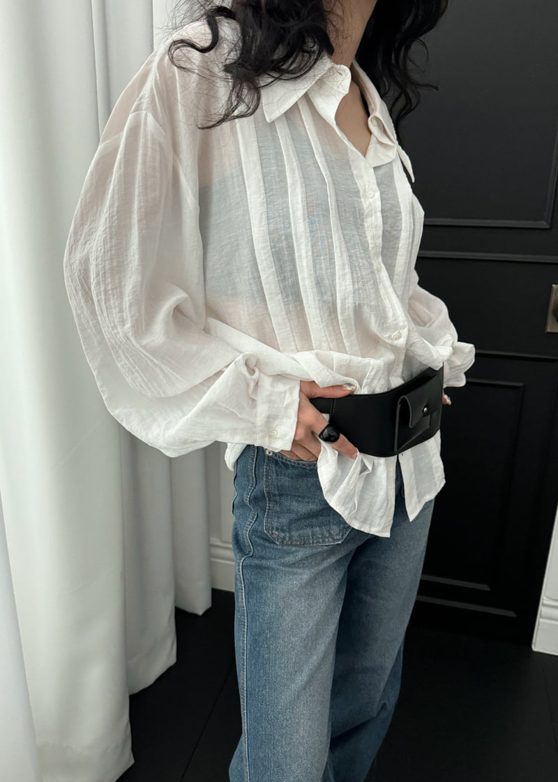 Auver_Fit - Korean Women Fashion - #pursuepretty - Big Collar Pintuck Shirt - 5