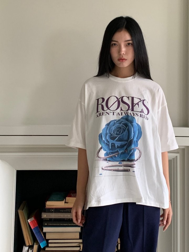 Bricklane - Korean Women Fashion - #momslook - Rose Short Sleeved Tee - 5