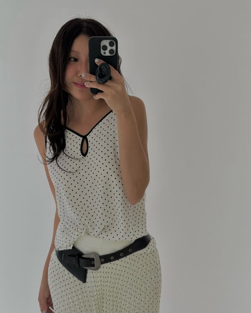 Dailyjud - Korean Women Fashion - #womensfashion - Piping Sleeveless Top - 6