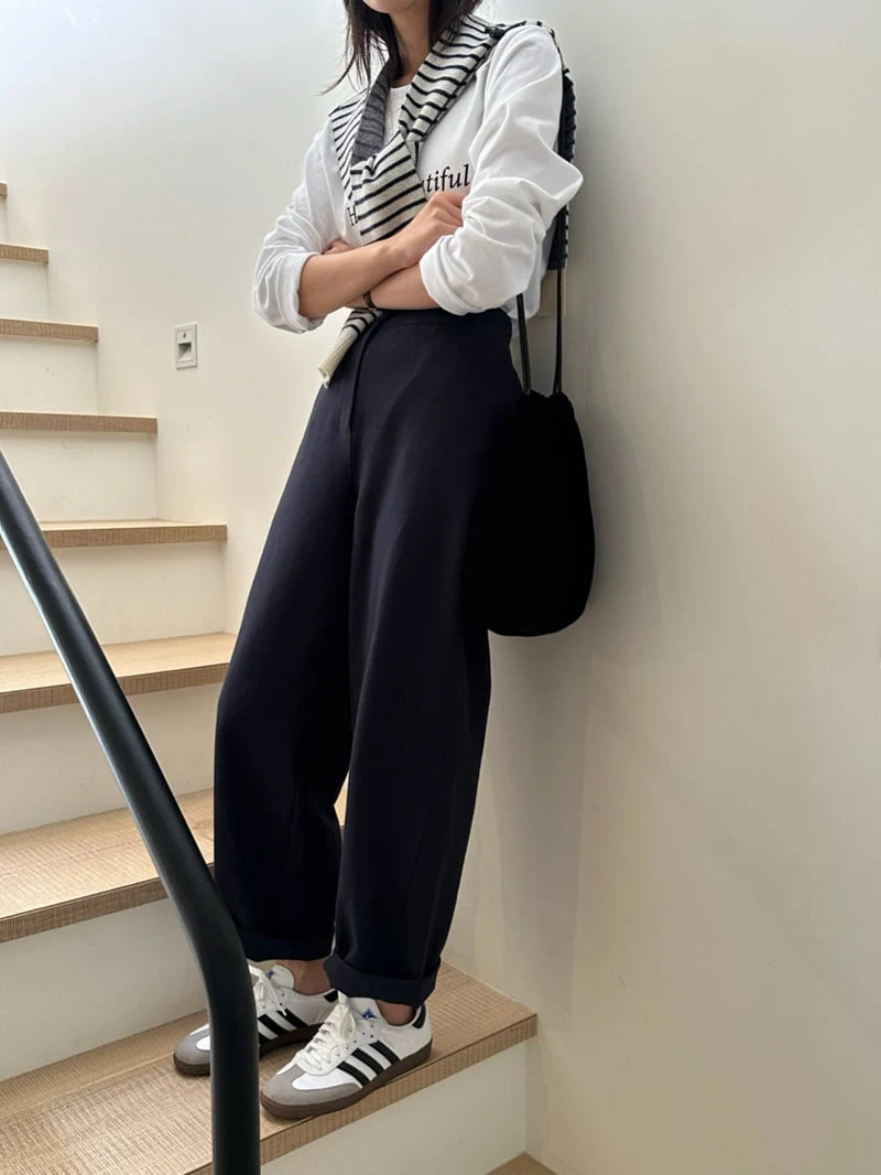 Hiyann - Korean Women Fashion - #momslook - Beaker Pants - 11