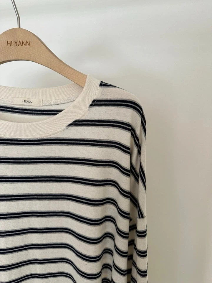 Hiyann - Korean Women Fashion - #momslook - Miu Stripe Tee - 3