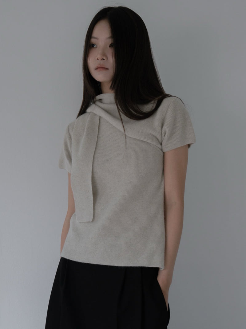 Hue - Korean Women Fashion - #momslook - Raccoon Shawl Knit Top - 2