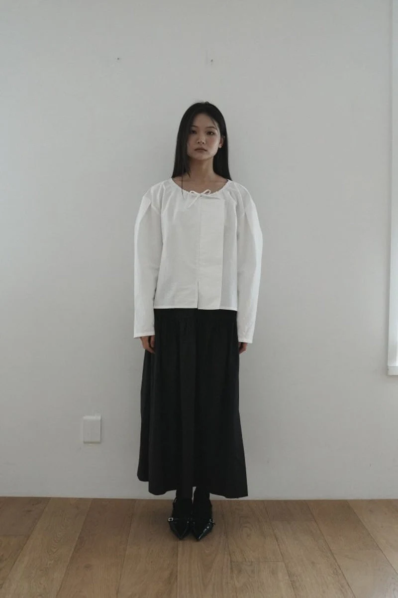 Hue - Korean Women Fashion - #vintageinspired - Frill Blouse - 7