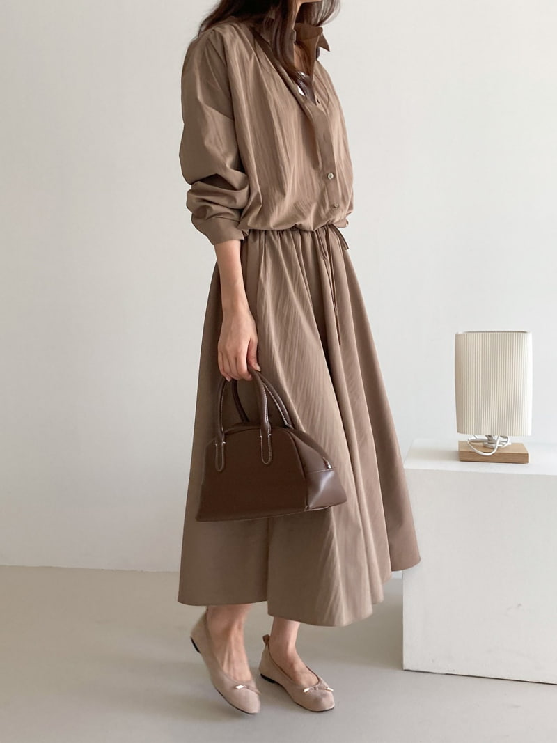 J dew - Korean Women Fashion - #womensfashion - Temtem Skirt