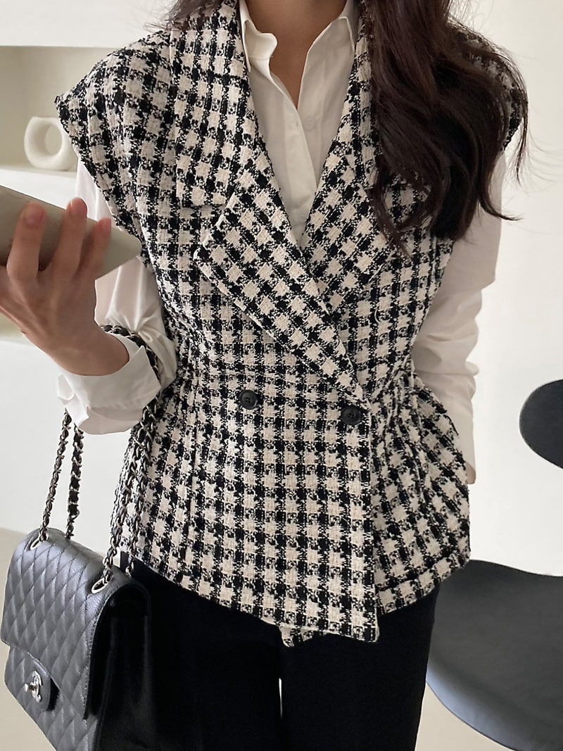 J dew - Korean Women Fashion - #womensfashion - Camme Vest - 2