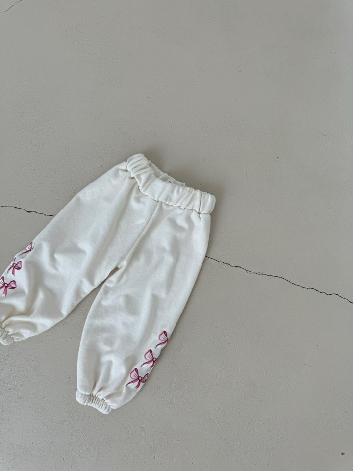 Le petitmot - Korean Children Fashion - #Kfashion4kids - Ribbon Embroidery Jogger Pants - 7