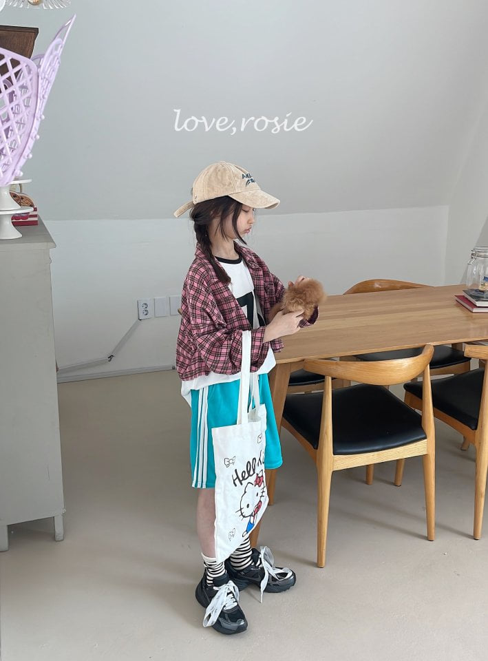 Love Rosie - Korean Children Fashion - #prettylittlegirls - Velvet Samba Bermuda Pants - 2