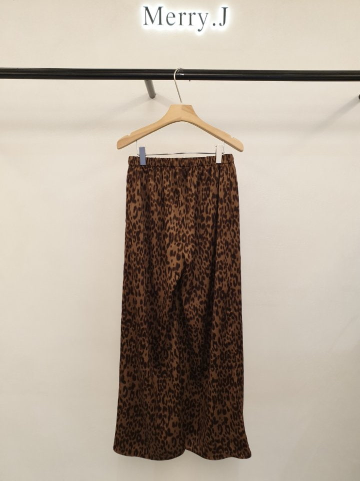 Merry J - Korean Women Fashion - #momslook - Leopard Pants - 7