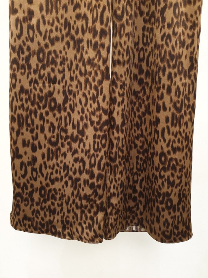 Merry J - Korean Women Fashion - #momslook - Leopard Pants - 9