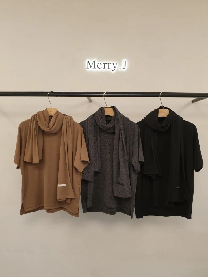 Merry J - Korean Women Fashion - #thelittlethings - Philip Muffler Tee