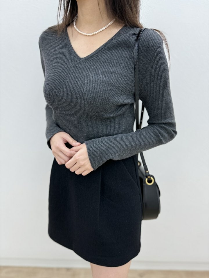 Most - Korean Women Fashion - #vintageinspired - Wale Rib Knit Top - 3