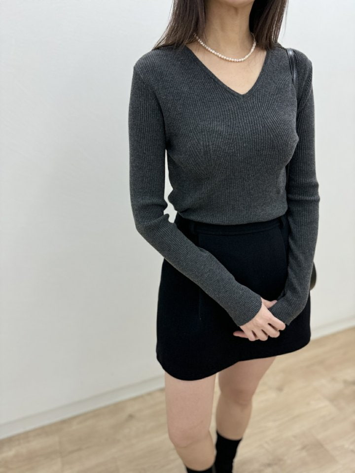 Most - Korean Women Fashion - #vintageinspired - Wale Rib Knit Top - 4