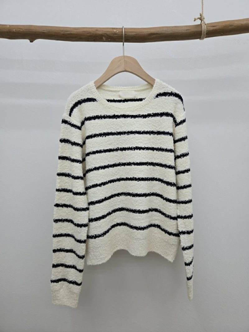 Most - Korean Women Fashion - #womensfashion - Sold Stripe Round Knit Top - 2