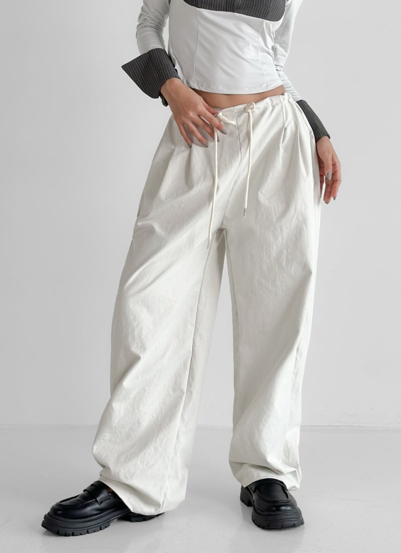 One the woman - Korean Women Fashion - #momslook - Solid Pintuck Pants - 5