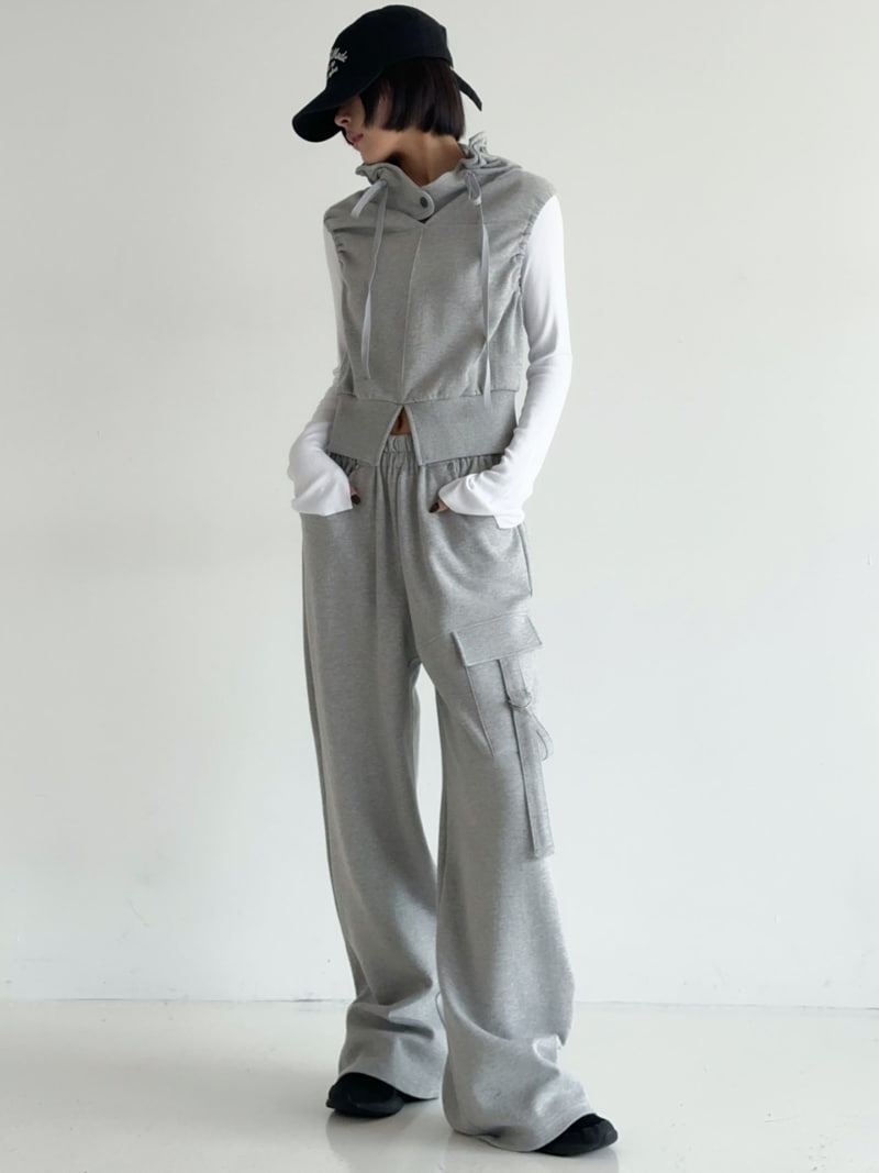 One the woman - Korean Women Fashion - #momslook - Line Up Pants - 2